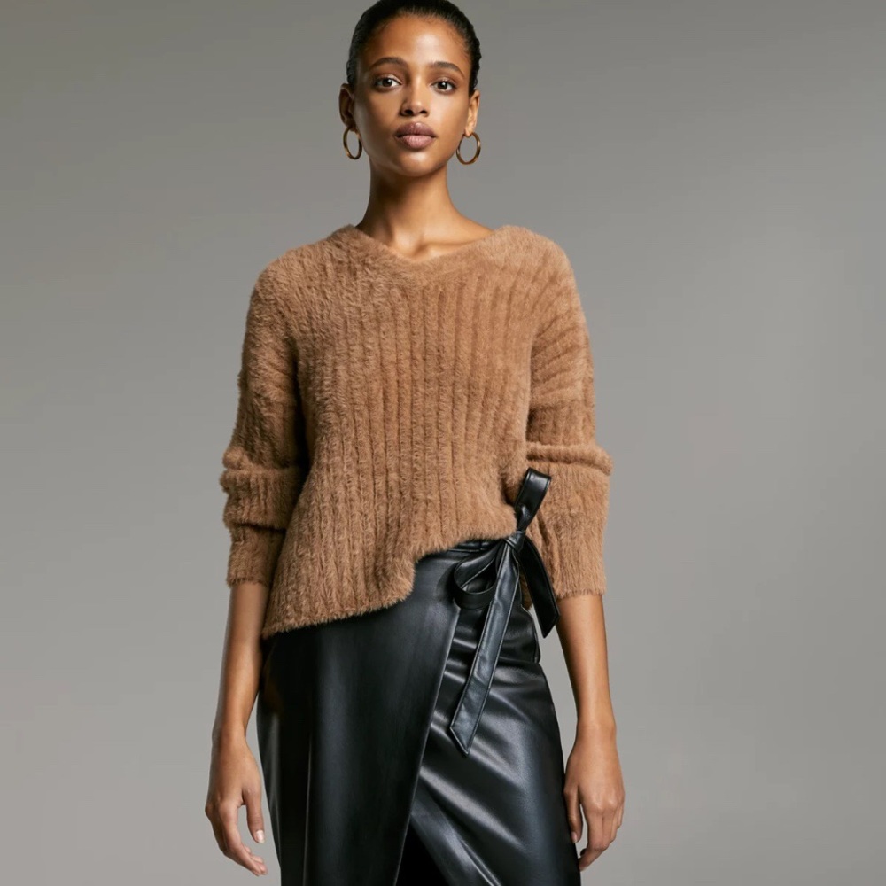 Aritzia | Babaton | Ulmann Sweater in Constant Caramel Size XS